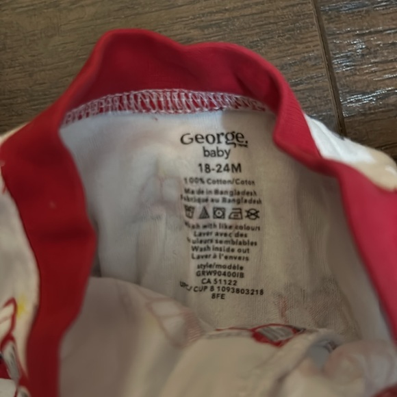 George 18-24M One Piece PJs. - Picture 2 of 3